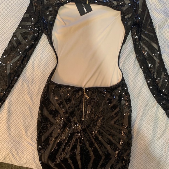 Fashion Nova Dress - Picture 4 of 5